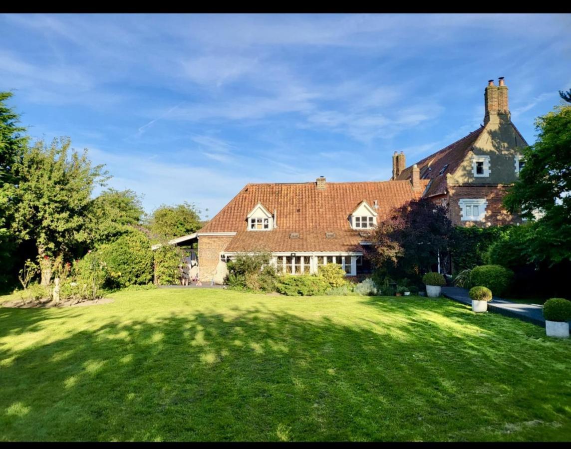 Catton Old Hall نورويش المظهر الخارجي الصورة
